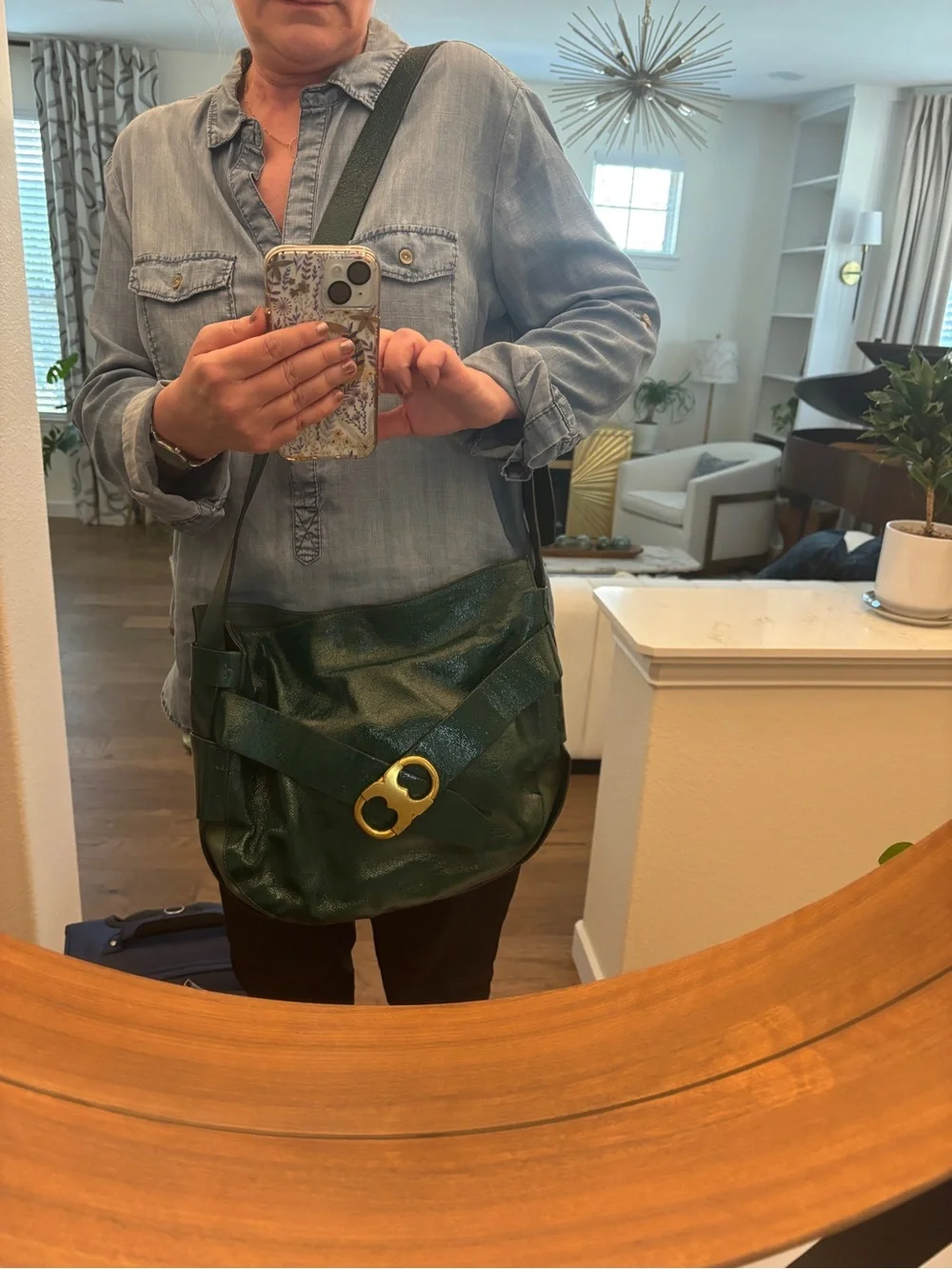Tory Burch Gemini Link Green Patent Leather Crossbody Bag (circa 2016)